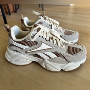 Reebok Sneaker in Brown and White 9.5 (runs large)